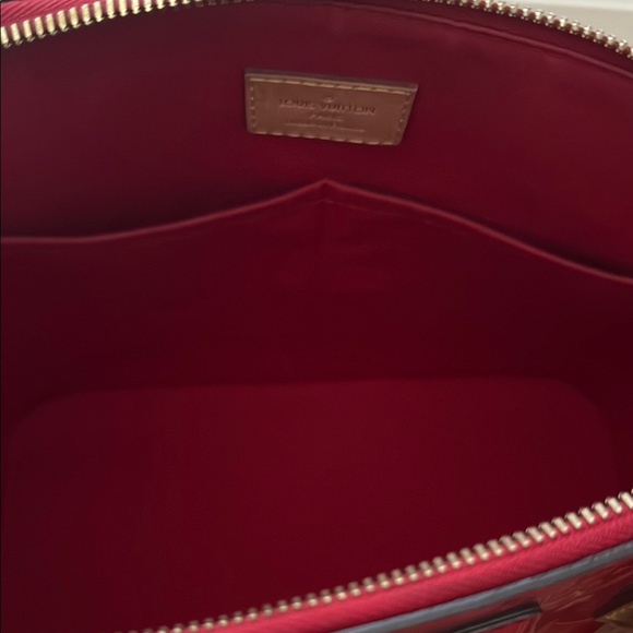 Louis Vuitton Red Patent Leather 2-way Tote bag - Picture 6 of 8